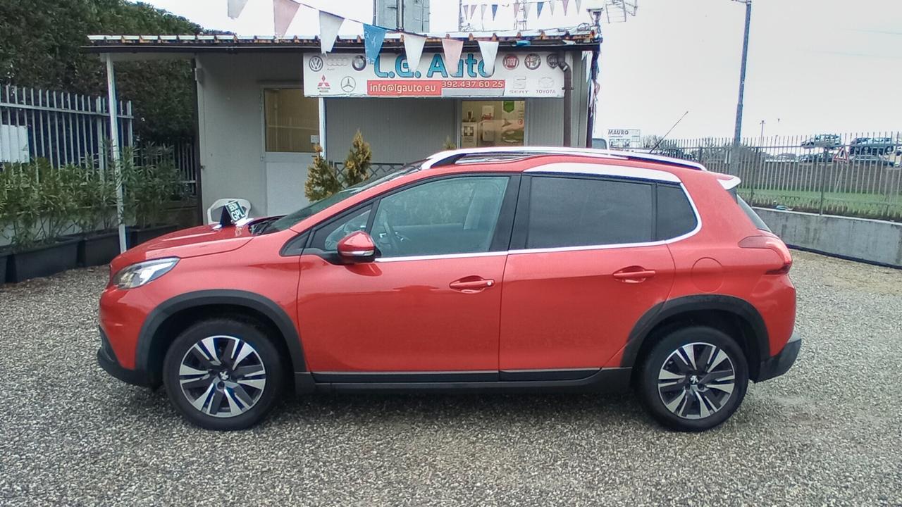 Peugeot 2008 Peugeot 2008 1.2 Puretech AllureGPL Adatta a Neopatentati