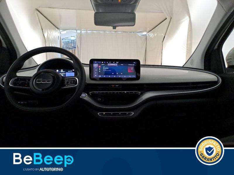 FIAT 500e 42 KWH ICON +