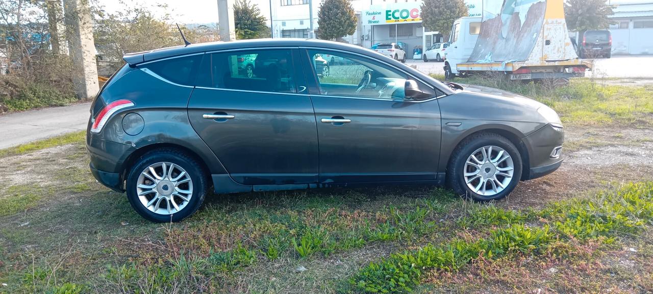 Lancia Delta 1.6 MJT DPF Platino