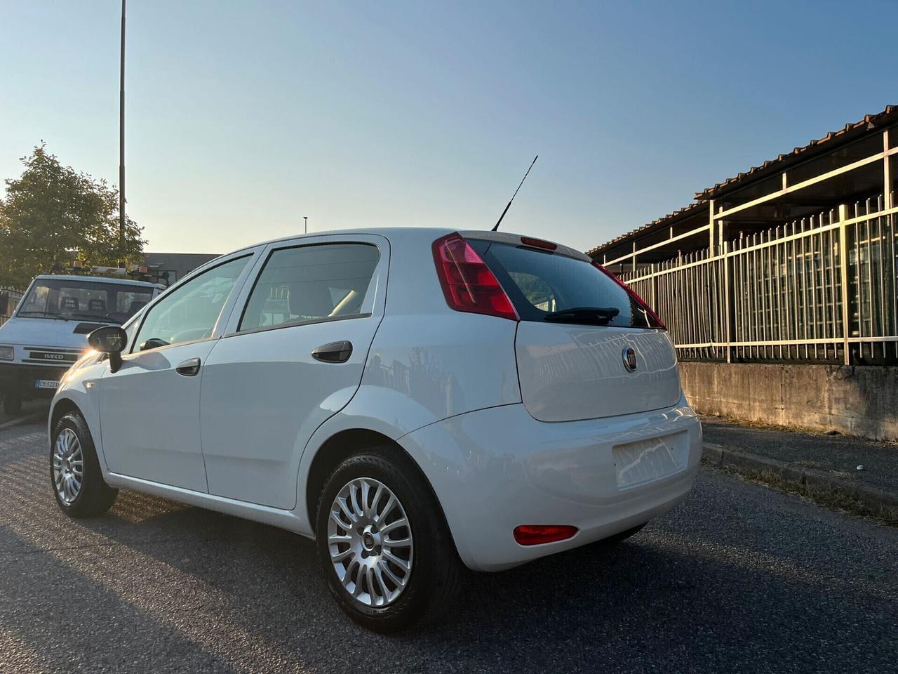Fiat Punto 1.2 90.000km come nuovaaa