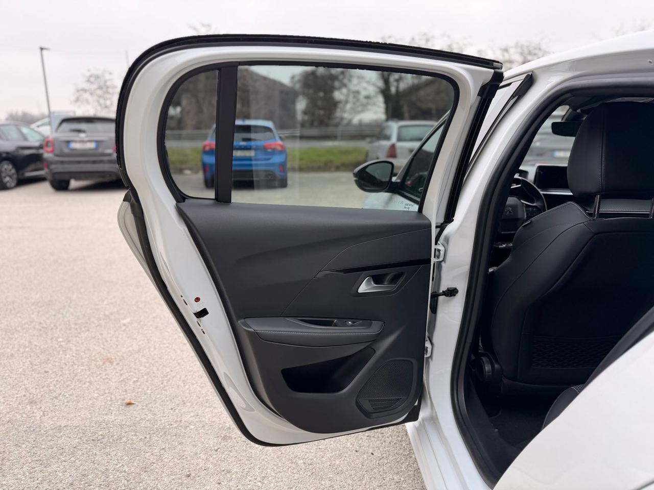 Peugeot 208 GT 1.2 PureTech 100 #8668