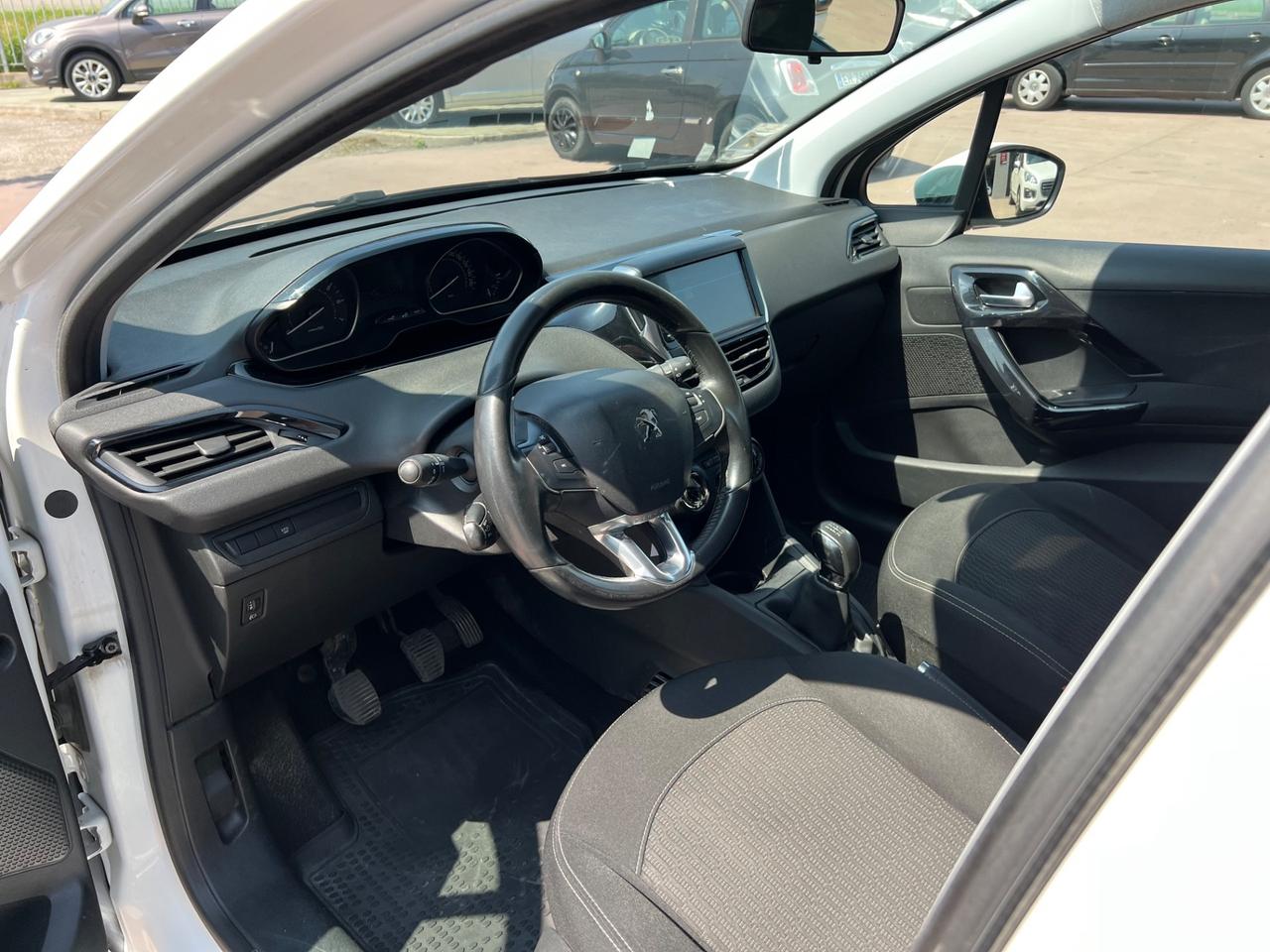 Peugeot 208 PureTech 82 5 porte Active