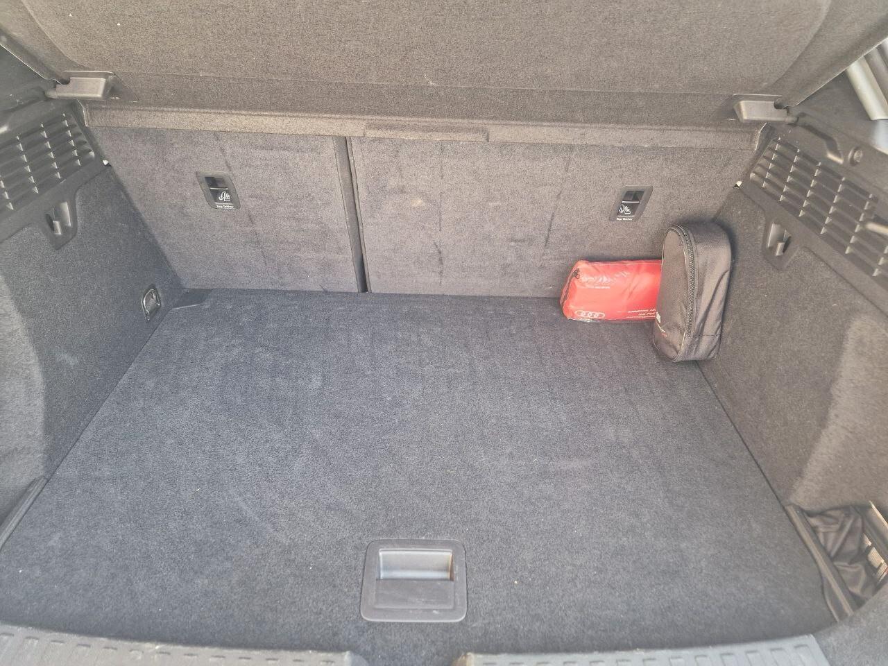 Audi A3 SPB 30 g-tron S tronic Business Advanced