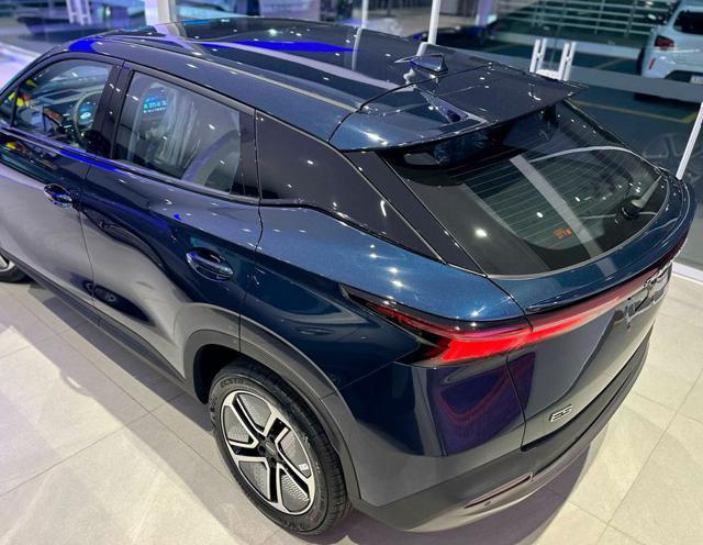 OMODA 5 OMODA 5 ELETTRICA COMFORT 204 CV 61,1 kWh