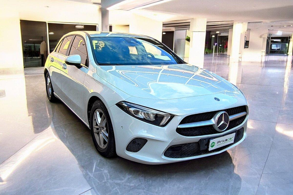 MERCEDES A 180 d Automatic Business Extra