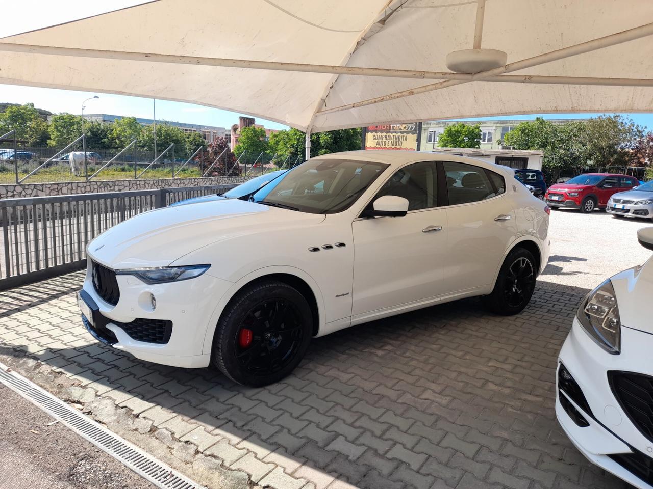 Maserati Levante V6 Diesel AWD Gransport MOTORE KM0