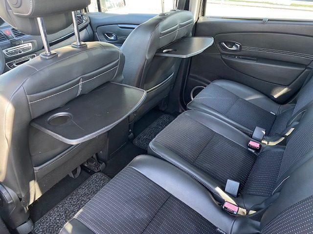 RENAULT Scenic 1.9 dCi 130CV "7 POSTI"