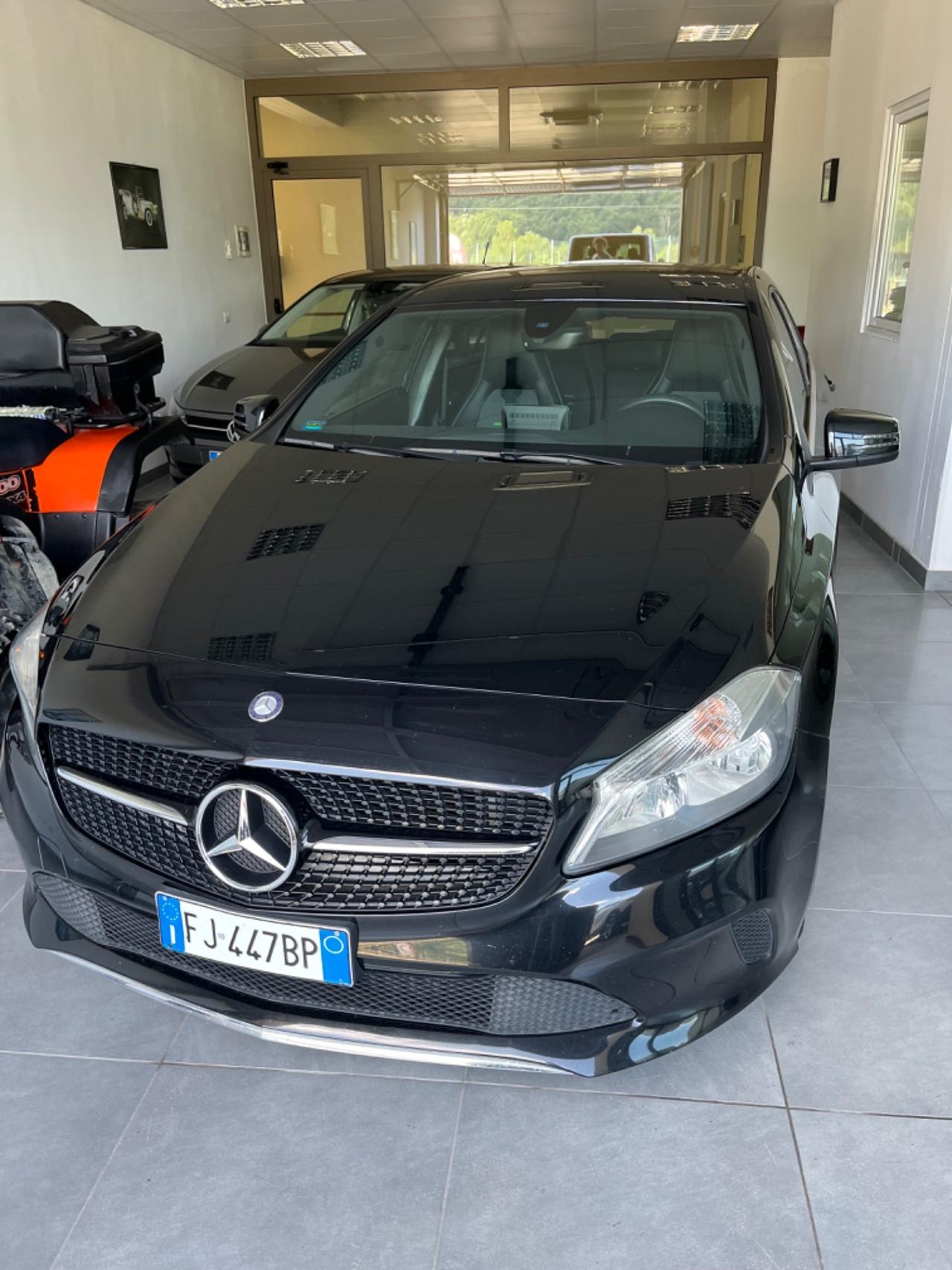 Mercedes-benz A 160 A 160 d Automatic Sport