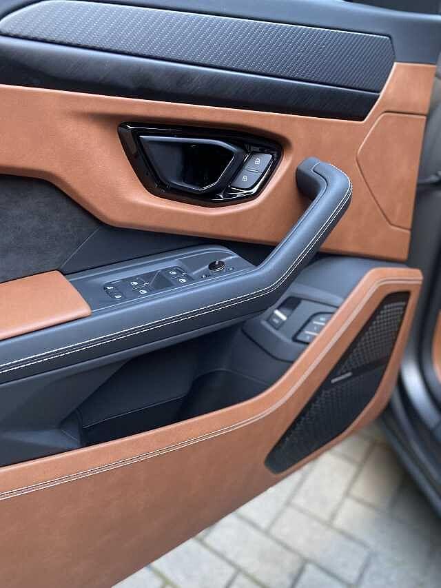 Lamborghini Urus 4.0 S