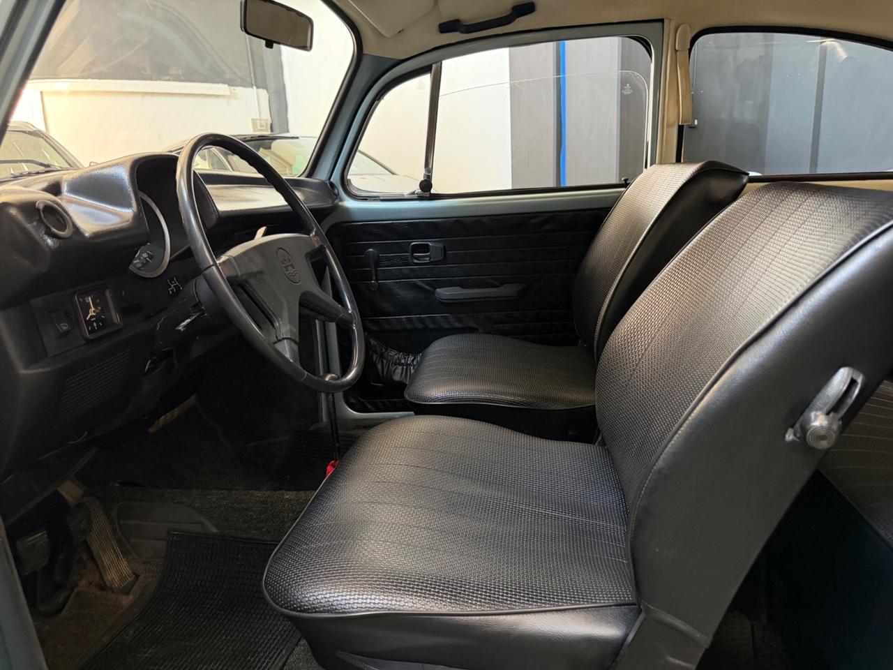 Volkswagen Maggiolone 1303
