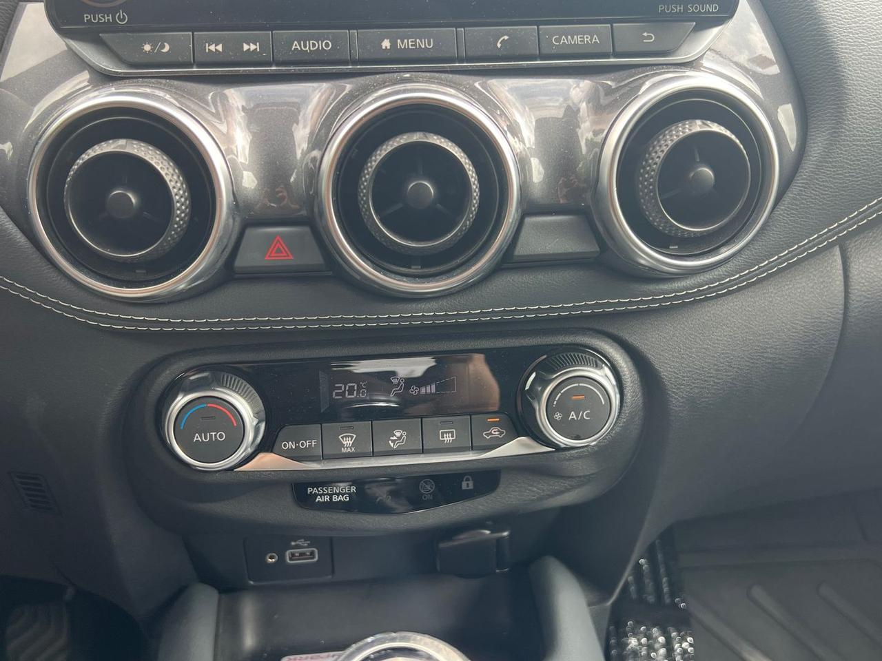 Nissan Juke 1.0 DIG-T 114 #11774