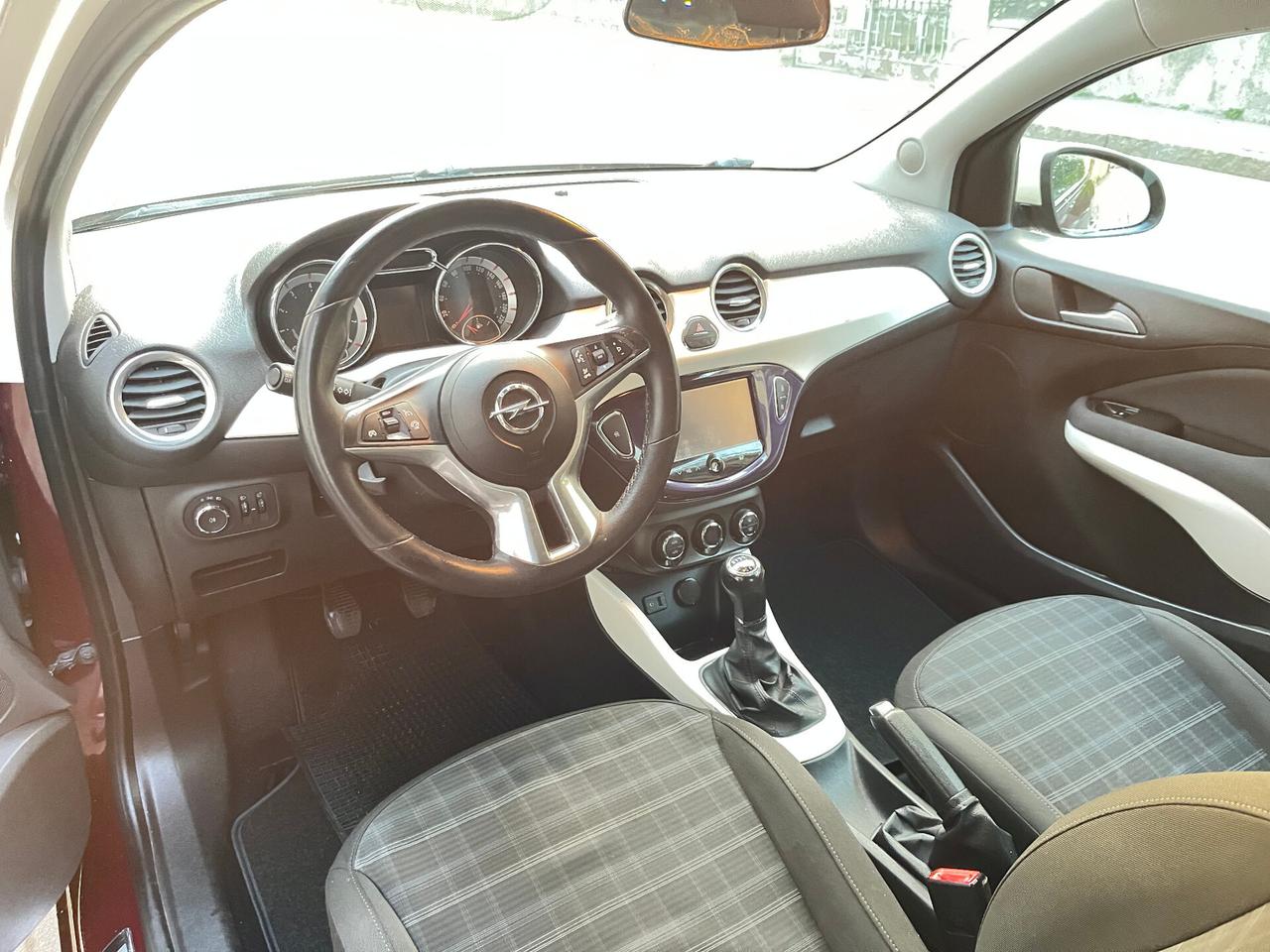 OPEL ADAM 1.2 BENZINA 3 PORTE ANCHE PER NEOPATENTATI - 2013