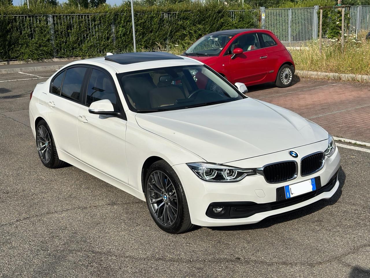 Bmw 320i berlina Business Advantage aut.