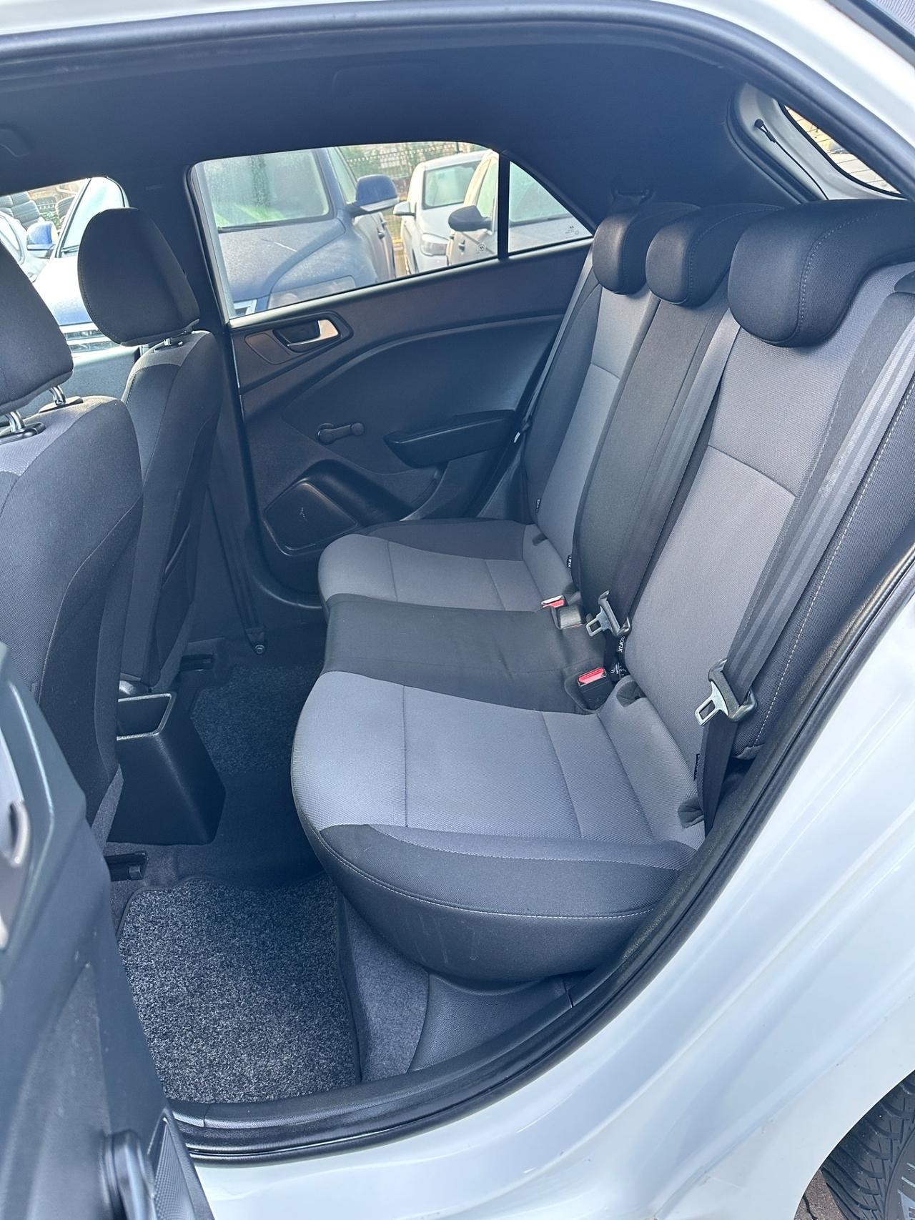 Hyundai i20 1.2 5 porte Econext Go!