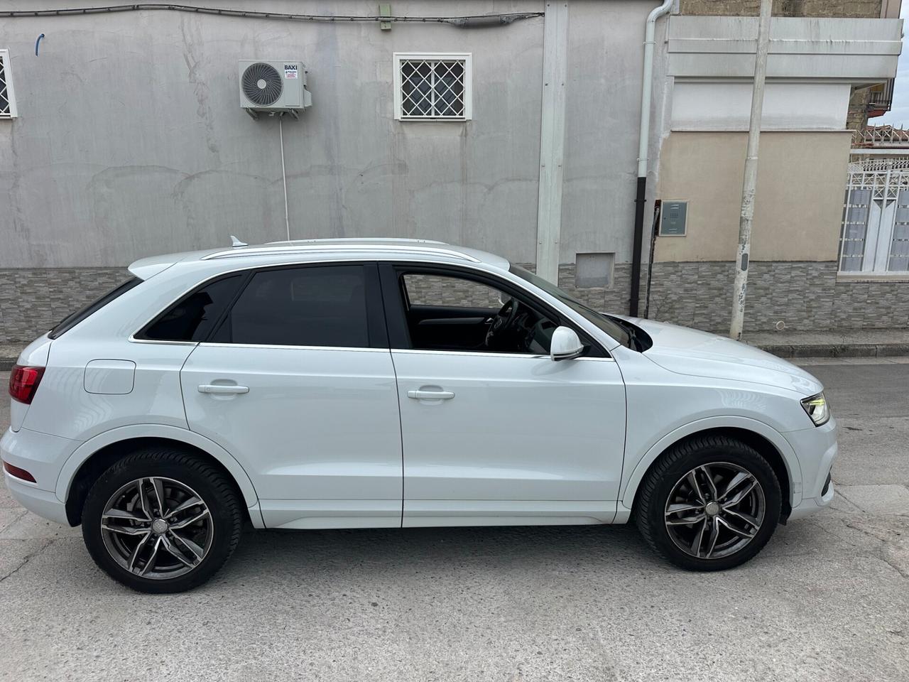 Audi Q3 2.0 TDI 150 CV quattro S tronic Km 150.000