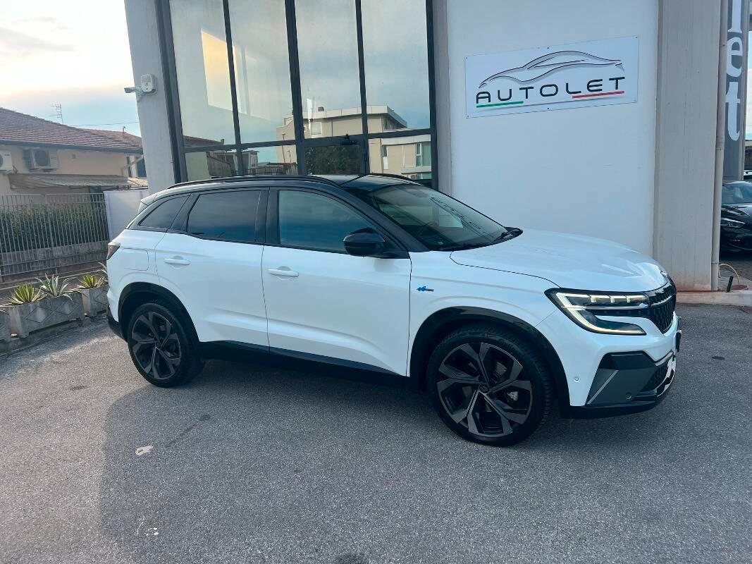 Renault Austral 1.2 E-Tech full hybrid Iconic Esprit Alpine 200cv auto