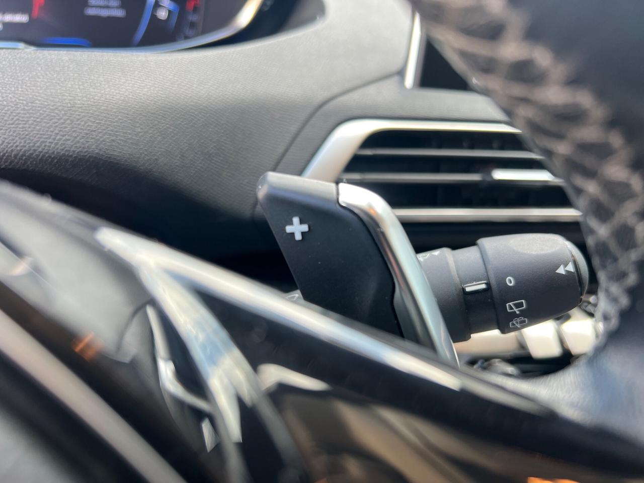 Peugeot 3008 1.5 BlueHDi 130 EAT8