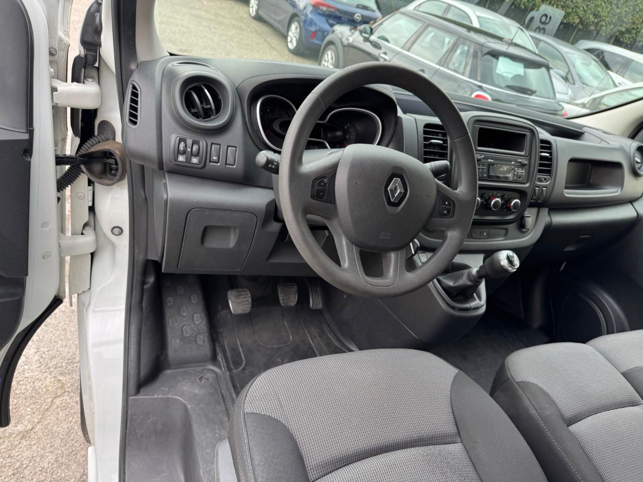 Renault Traffic 4 serie