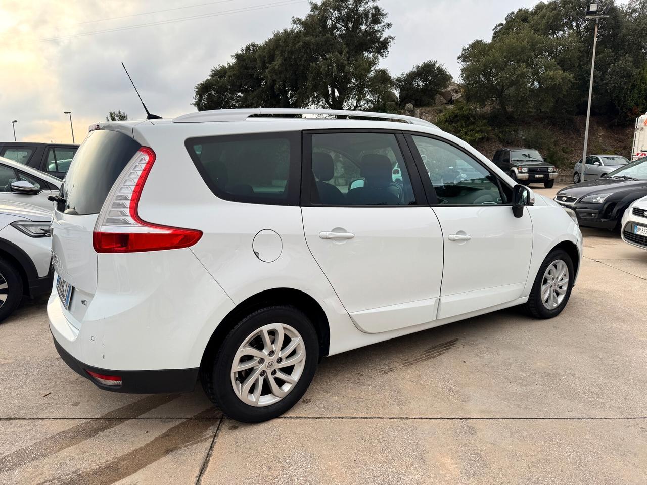Renault Scenic Scénic XMod 1.5 dCi 110CV Start&Stop Wave N1