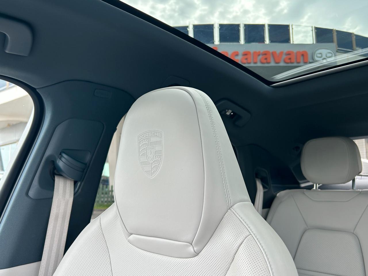 Porsche Cayenne Coupe 3.0 V6 tiptronic