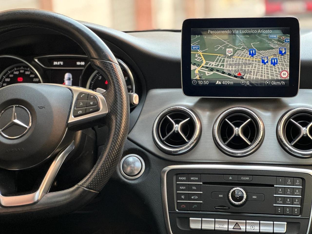 Mercedes CLA 200 SB Automatic Premium TETTO/FULL