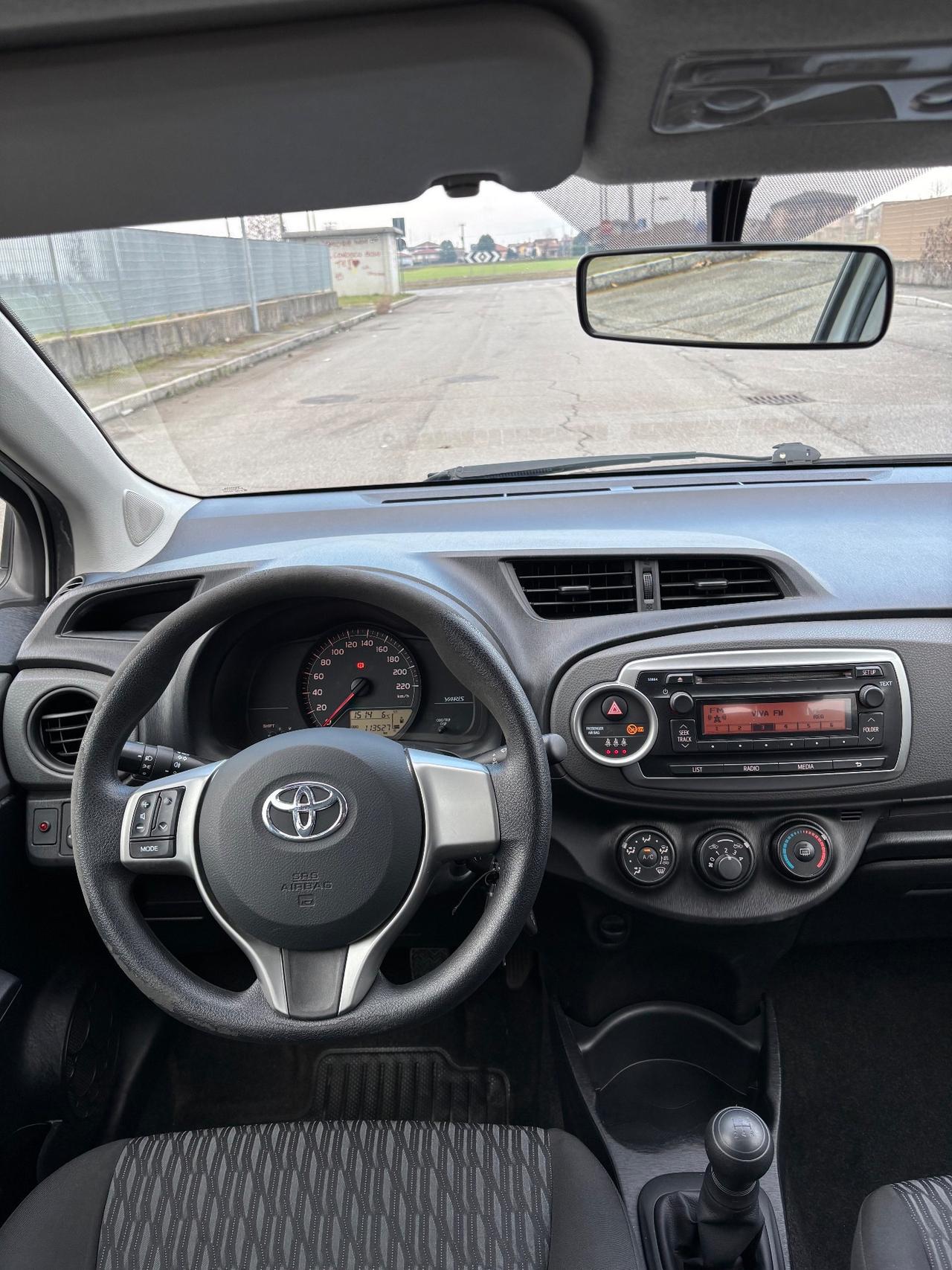 Toyota Yaris 1.0 5 porte GARANZIA TOYOTA