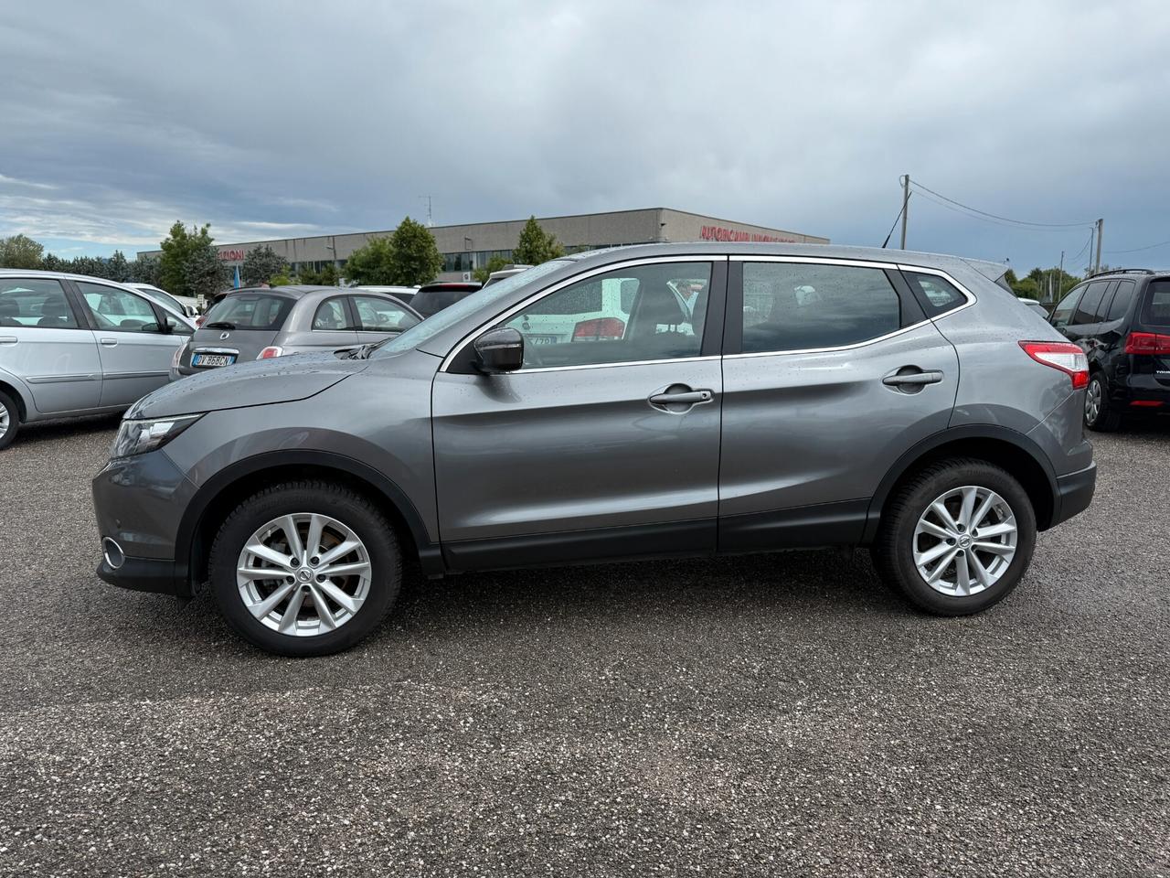 Nissan Qashqai 1.2 Turbo-Benzina