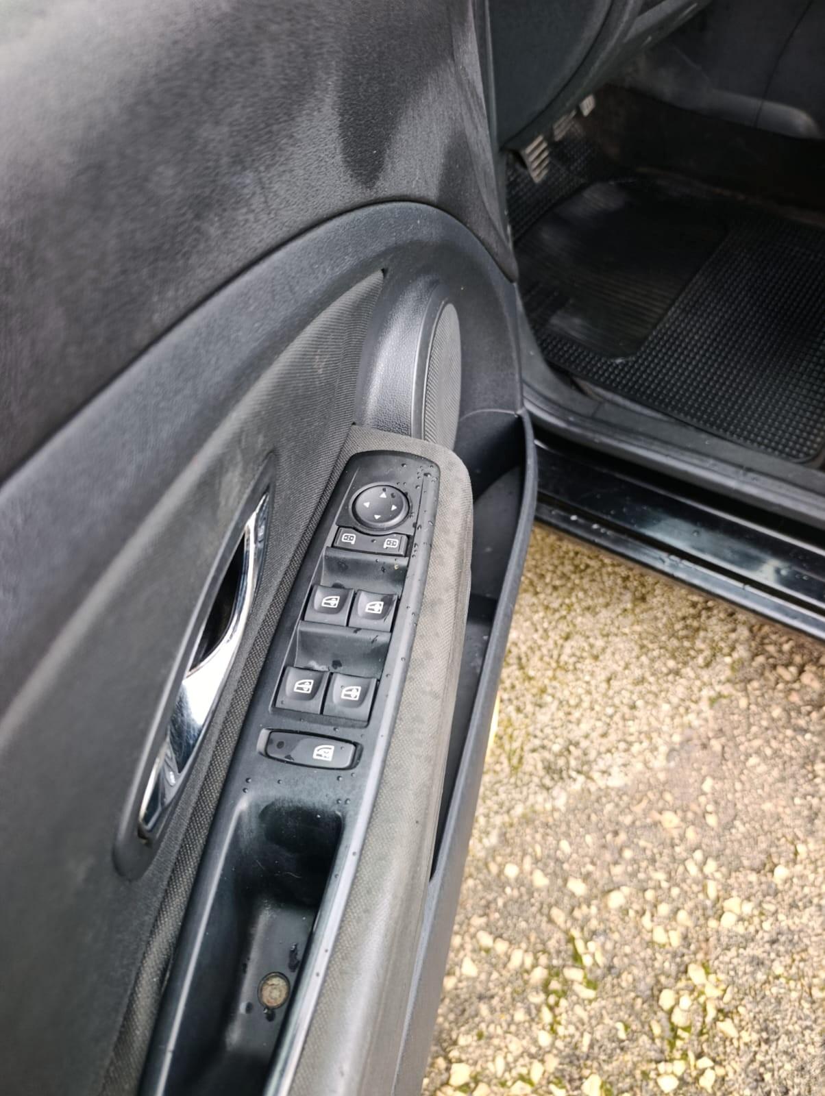 Renault Megane 1.5 dCi SporTour 2012