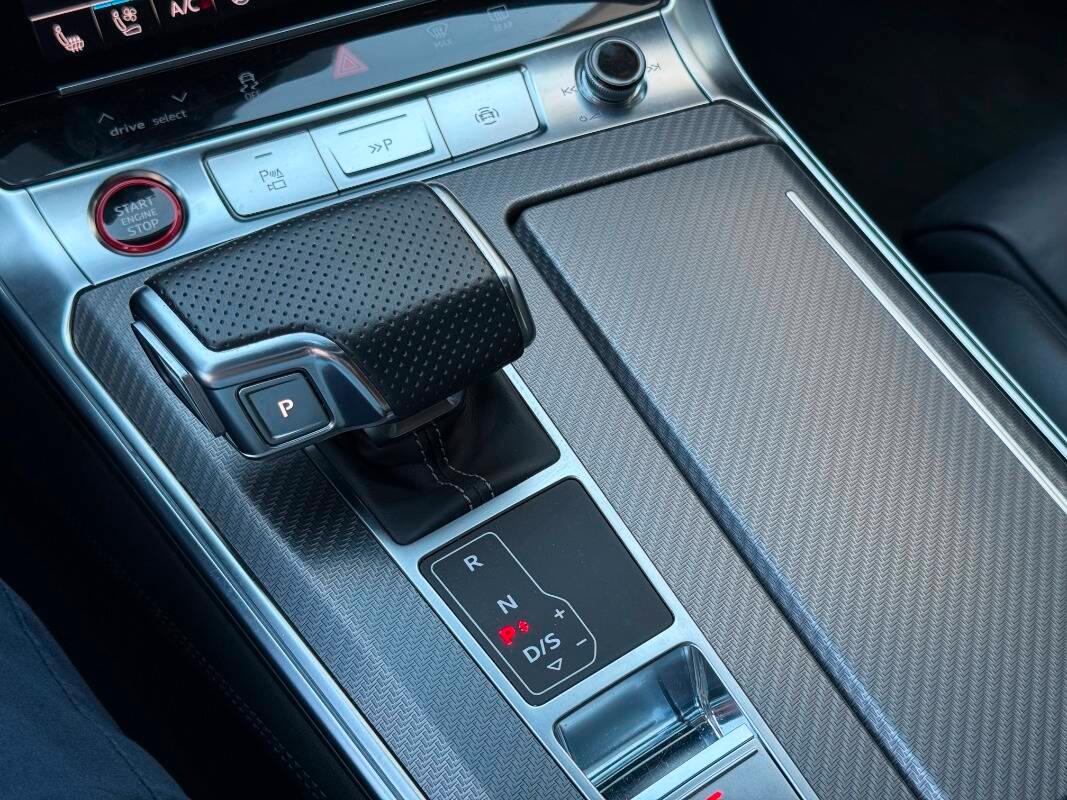 Audi A6 Avant RS6 4.0 mhev quattro tiptronic