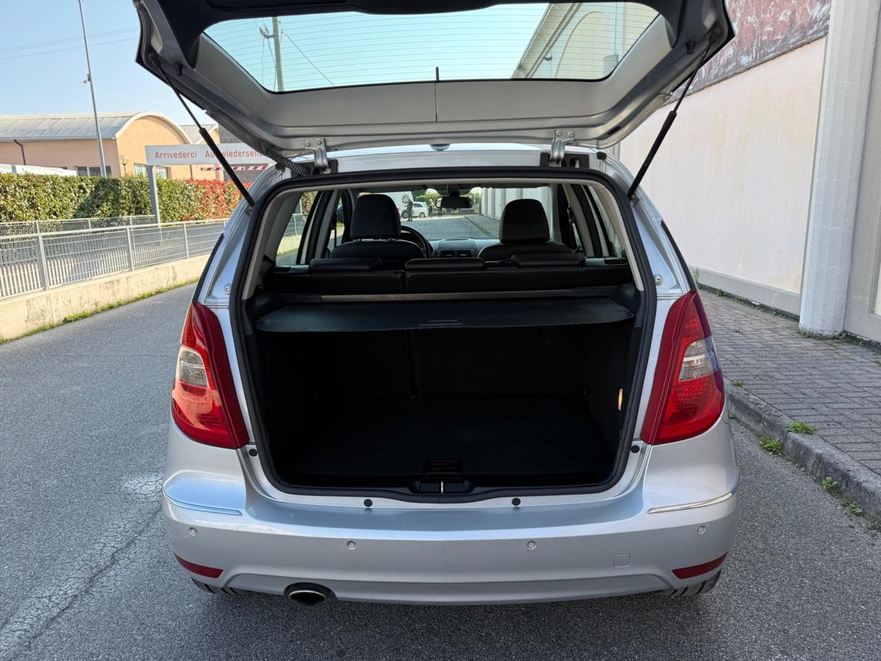 Mercedes-benz A 160 CDI BlueEFFICIENCY Elegance