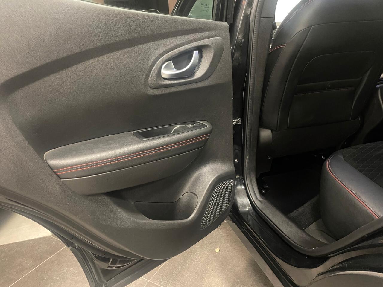 Renault Kadjar Blue dCi 8V 115CV EDC Black Edition