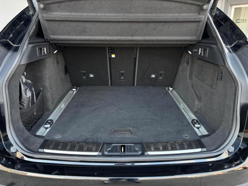 Jaguar F-Pace 2.0d i4 R-Sport awd 180cv auto my20