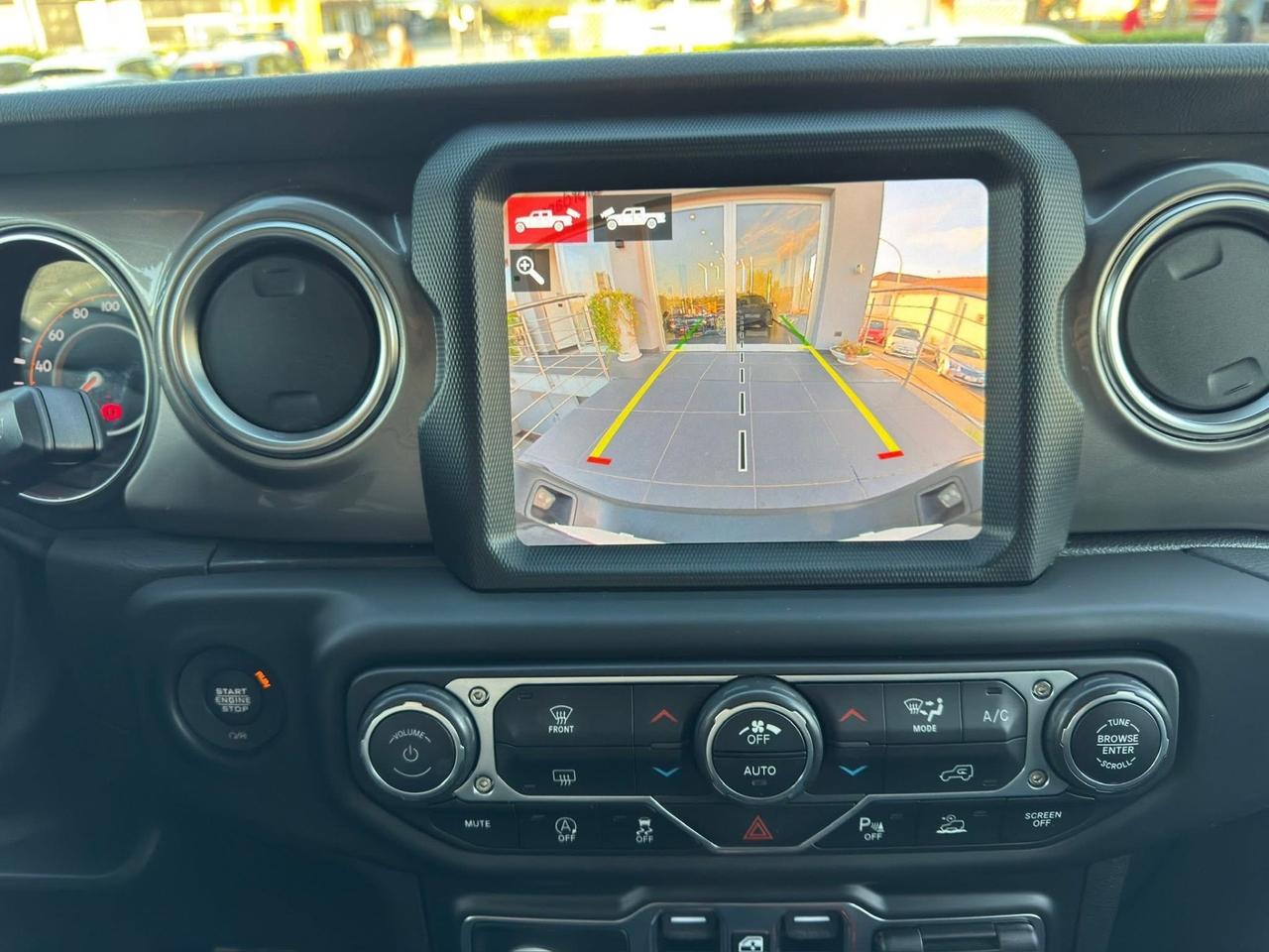 Jeep Gladiator 3.0 Diesel V6 Overland 25.000km