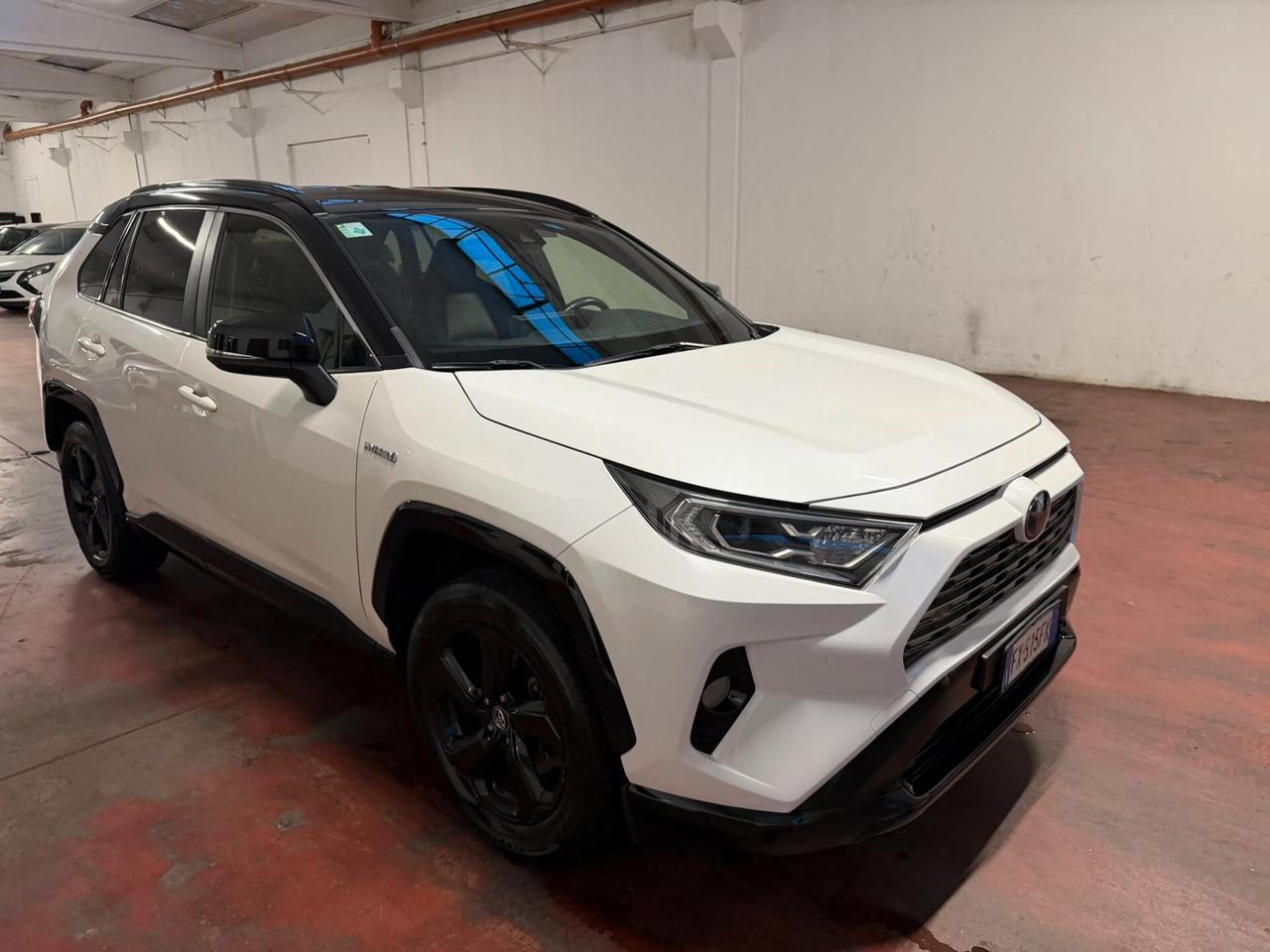 Toyota RAV 4 2.5 HV (222 CV) E-CVT AWD-I LOUNGE (163 KW)