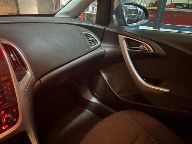 OPEL Astra 1.4 16V Twinport 5 porte Enjoy