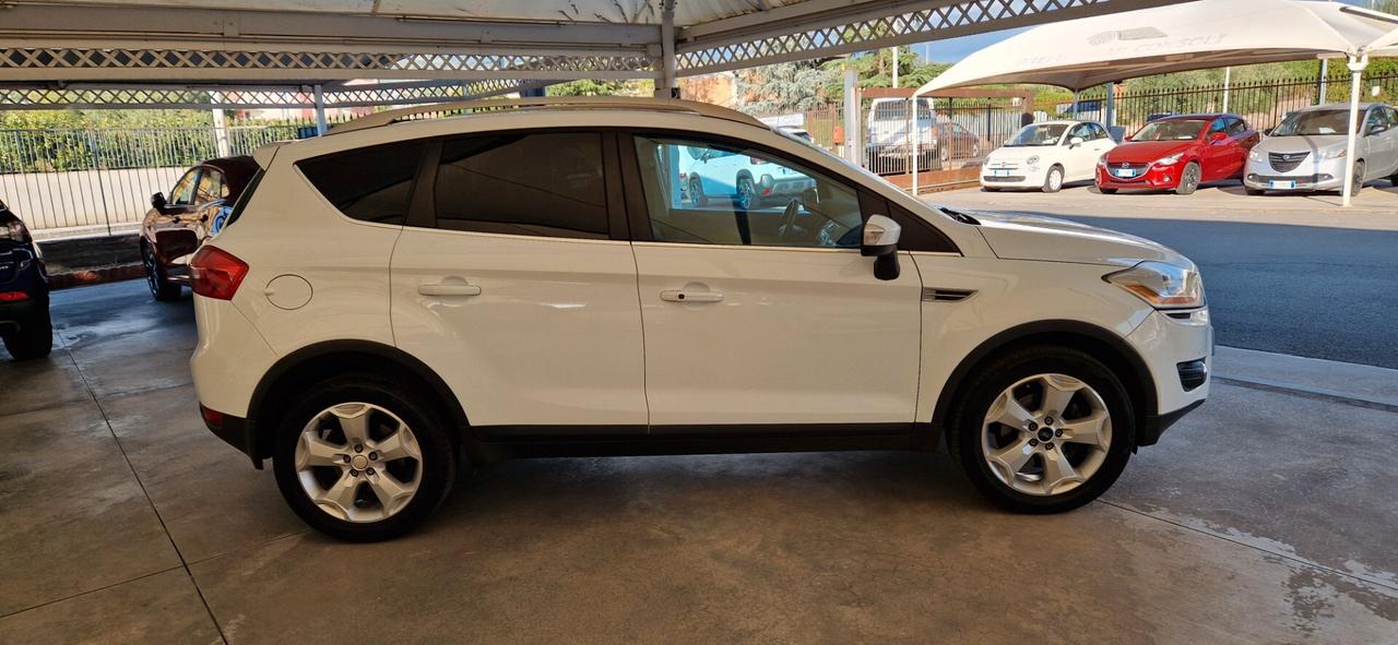 Ford Kuga 2.0 TDCi 136 CV 4WD Titanium