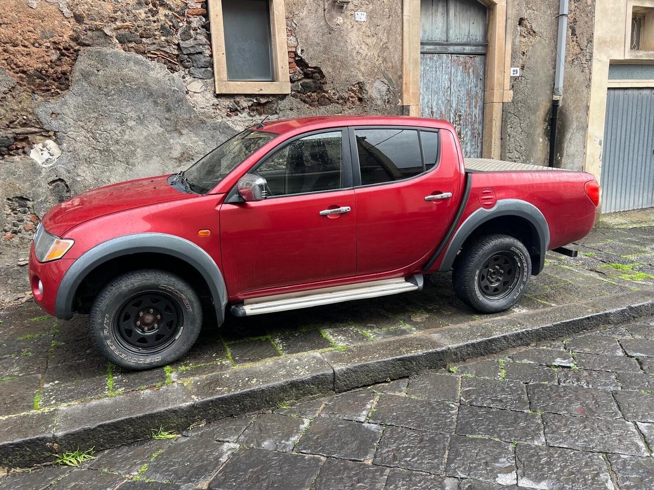 Mitsubishi L200 2.5 Diesel 140cv