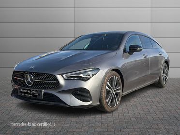 Mercedes-Benz CLA Shooting Brake 180 d Progressive Advanced Plus auto