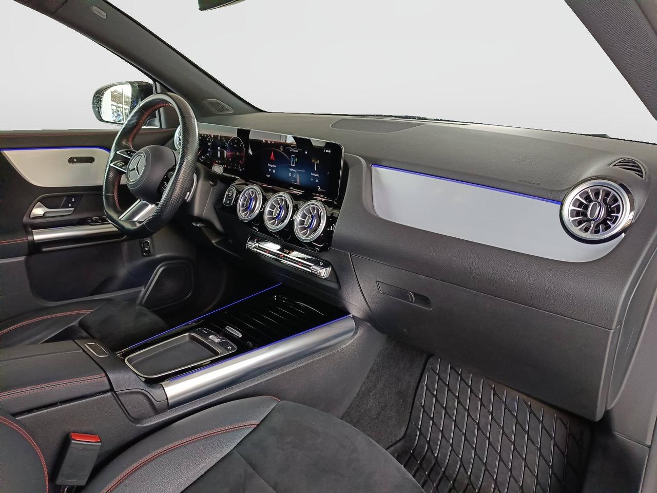 Mercedes-Benz GLA-H247 2023 - GLA 200 d AMG Line Premium 4matic auto