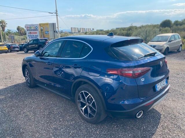 Alfa Romeo Stelvio 2.2 Turbodiesel 210 CV AT8 Q4 Super