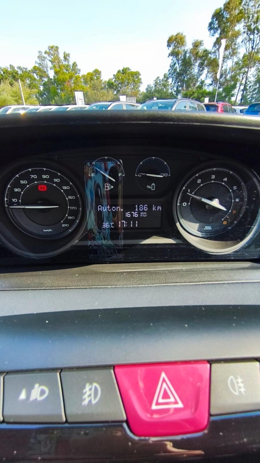 Lancia Ypsilon 1.0 Bz 70 Cv Hybrid Gold