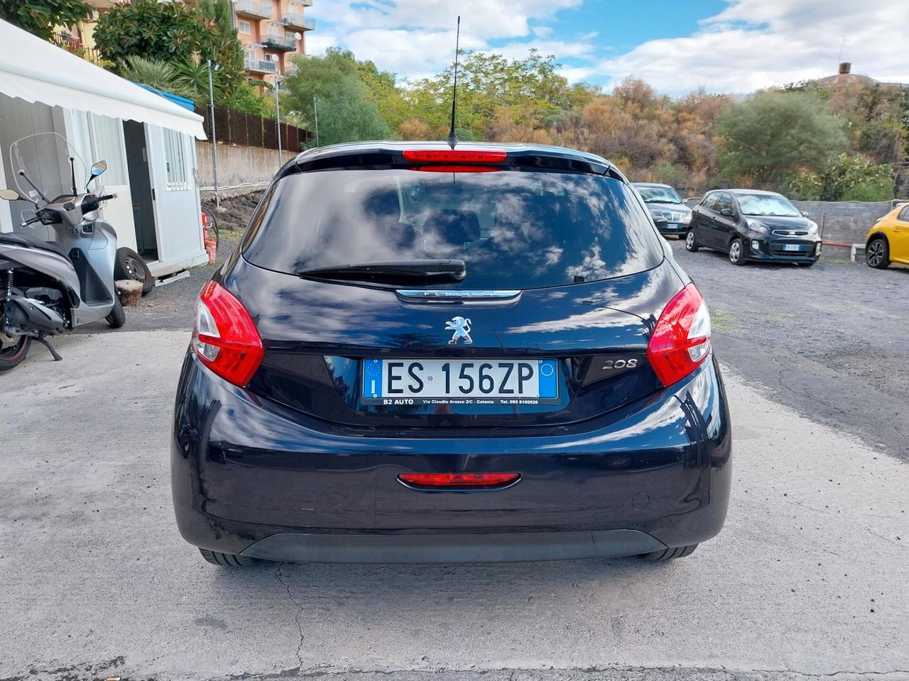 PEUGEOT 208 1.4 DIESEL 68 CAVALLI X NEOPATENTATI 2013