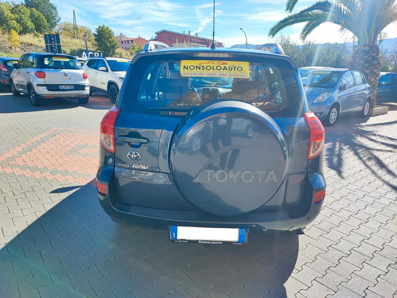 Toyota RAV4 2.2 D-4D 136CV Luxury- GancioTraino