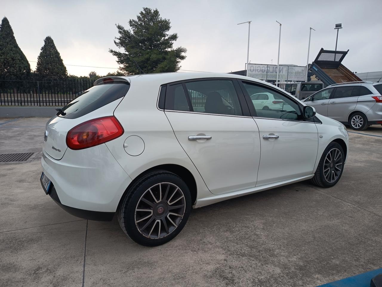 Fiat Bravo 1.6 MJT 105 CV DPF sport