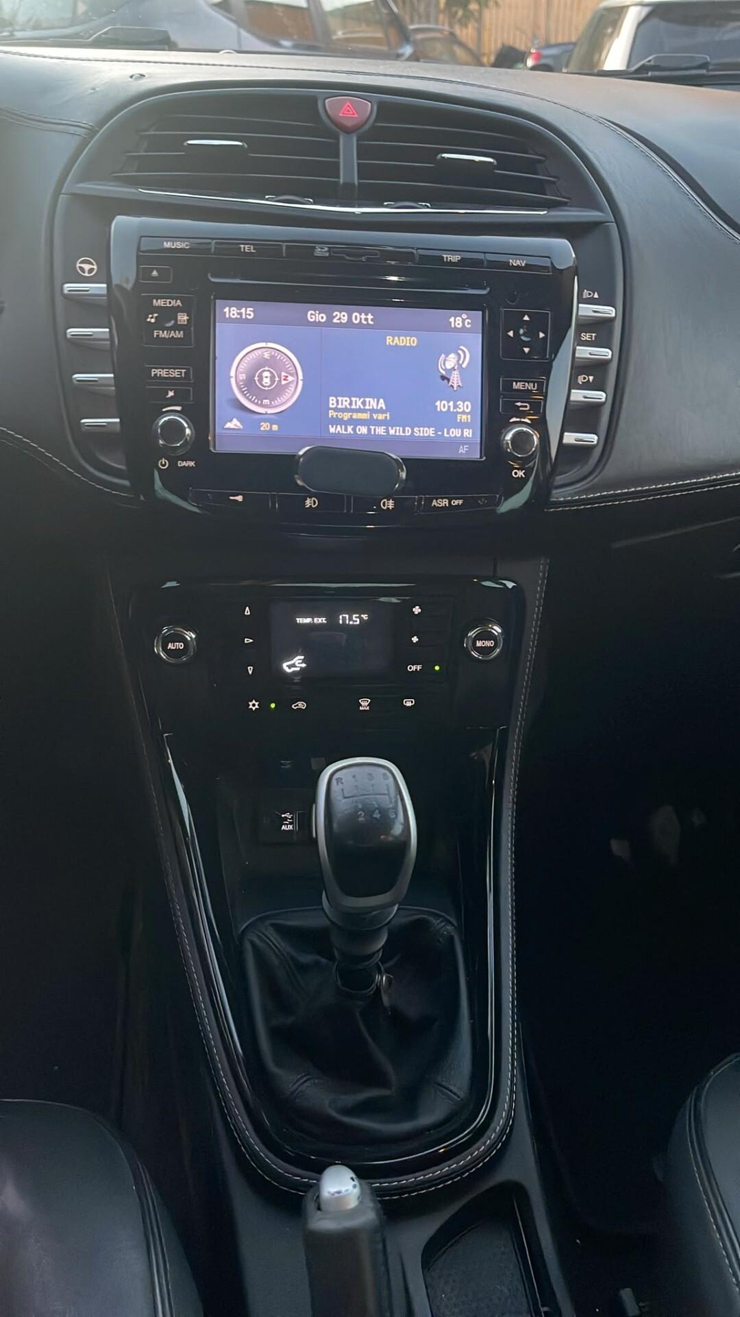 Lancia Delta 2.0 MJT DPF Gold