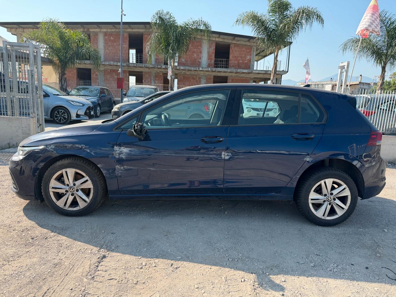 VOLKSWAGEN GOLF 2021 2.0 TDI 116 CV DSG *SINISTRATA