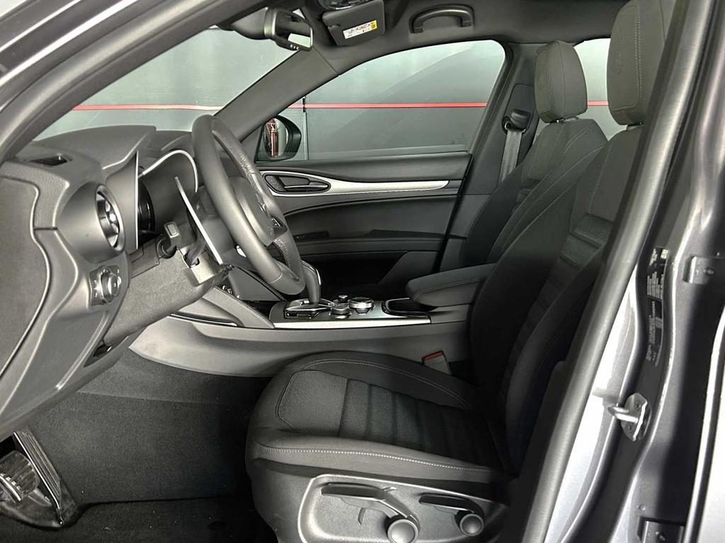 Alfa Romeo Stelvio 2.2 t Sprint Q4 210cv auto