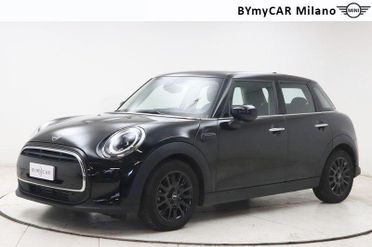 Mini Cooper 1.5 TwinPower Turbo Cooper Business DCT
