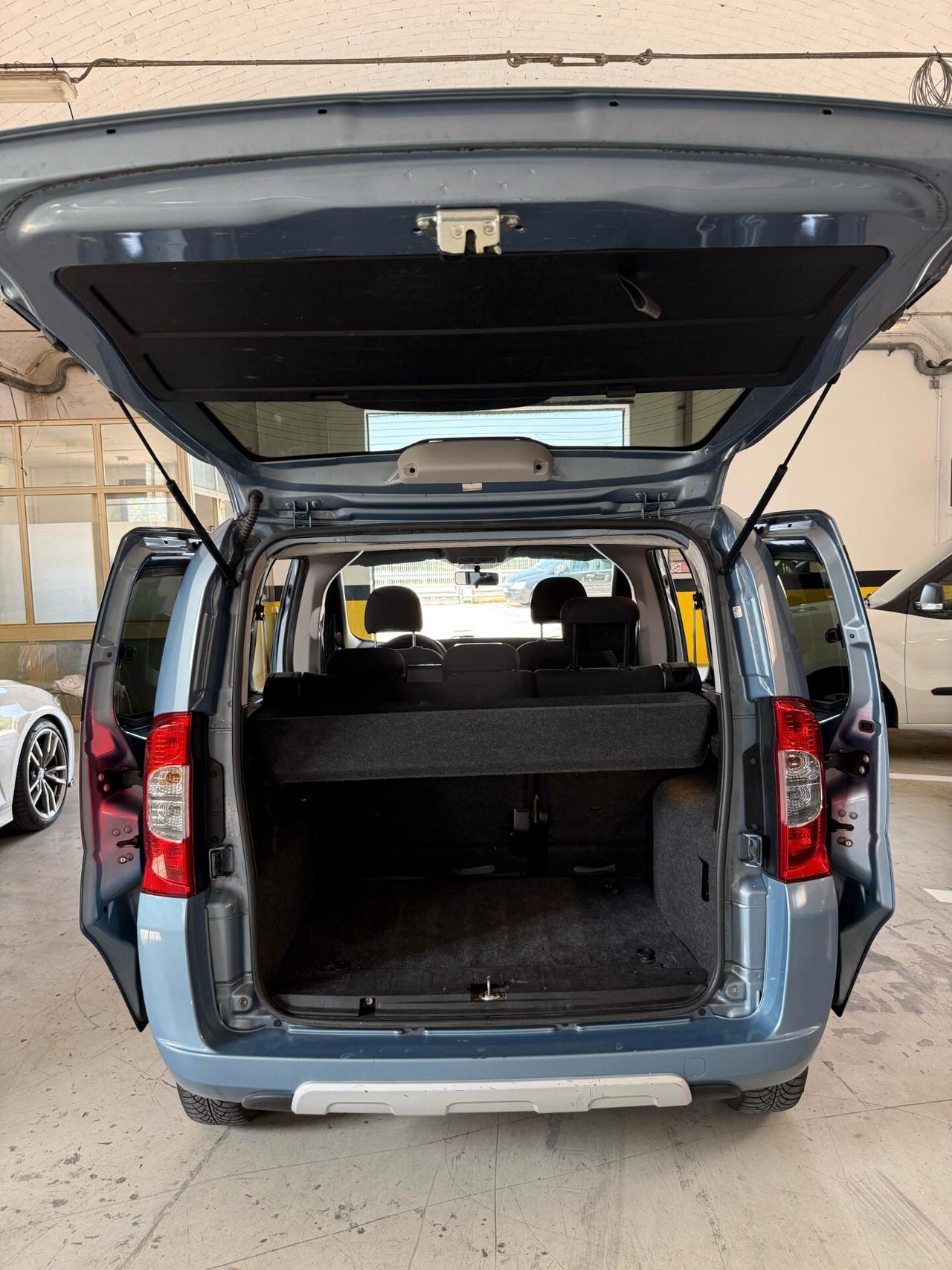 Fiat Qubo 1.3 MJT 95 CV Trekking