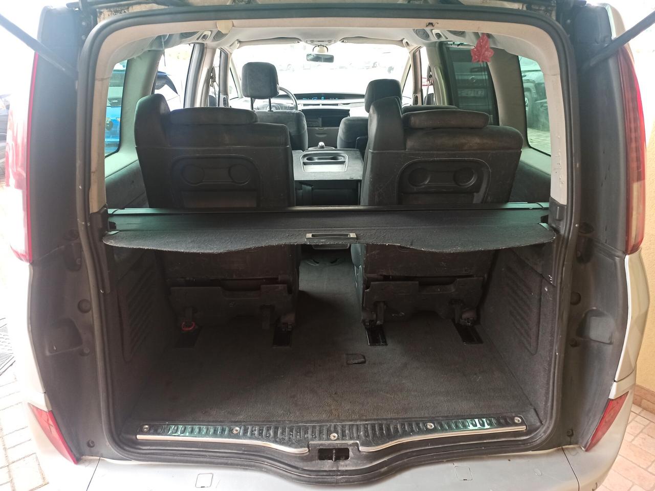 Renault Espace Grand 2.0 dCi 175CV Dynamique II